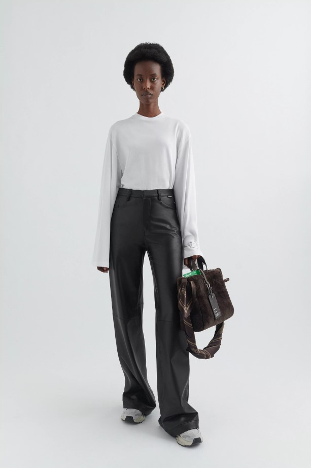 Local T-shirt Met Lange Mouwen Axel Arigato Wit