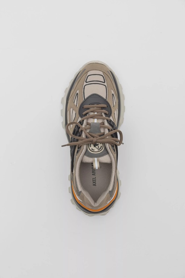 Marathon R-tic Zand Zwarte Axel Arigato