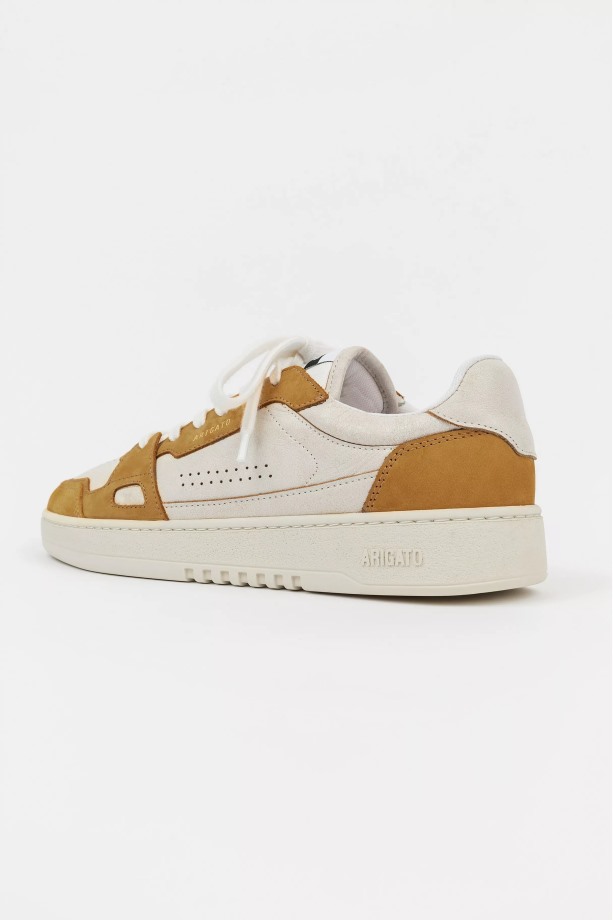 Axel Arigato Camel Zegt De Sneaker