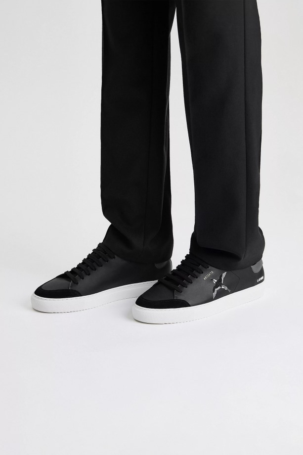 Clean 90 Triple Bee Bird Axel Arigato Zwart