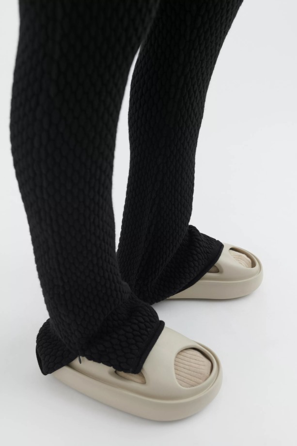 Sense Flare Broek Zwart Axel Arigato