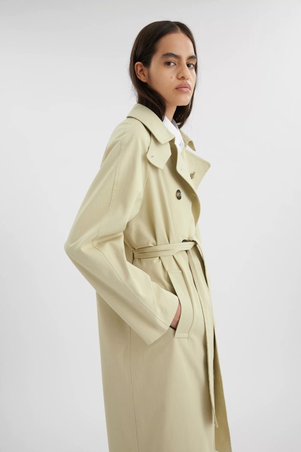 Globe Trenchcoat Naturel Geel Axel Arigato